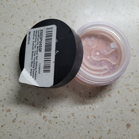 Bare Minerals Mineral Veil - Picture 1 of 2
